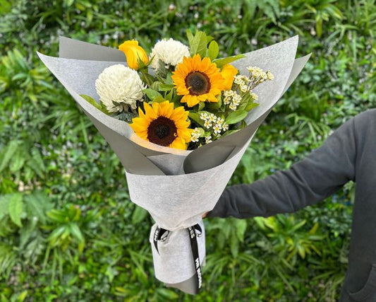 sunflowers and rose bouquet