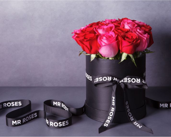 Red & Pink Rose Hat Box