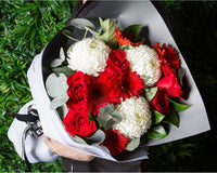 Tri-Colour Big Rose Bouquet