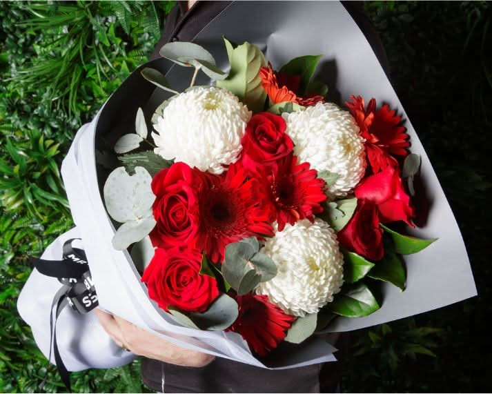 Mrr Roses Flowers for Every Occasion | Australia's Favourite Florist | Mr Roses