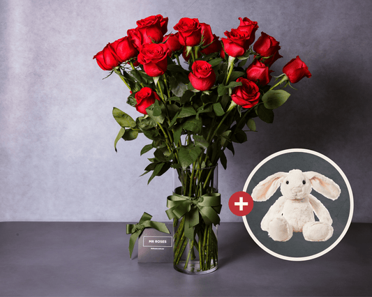 Member-Exclusive Red Roses & Easter Bunny