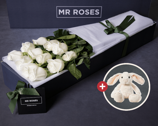Member-Exclusive White Roses & Easter Bunny
