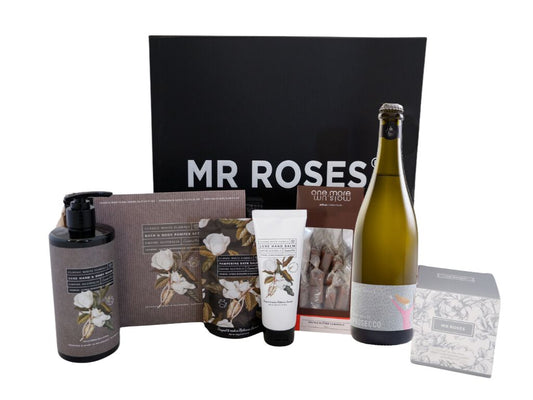 Mr Roses Premium Pamper Hamper