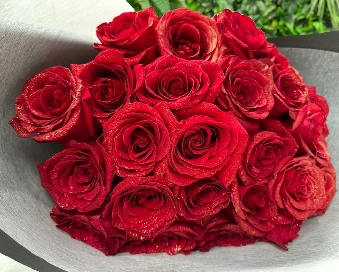Mrr Roses Glitter Red Rose Bouquet | Luxury Red Roses Delivery | Mr Roses