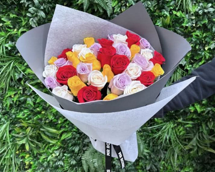 four colour rose bouquet