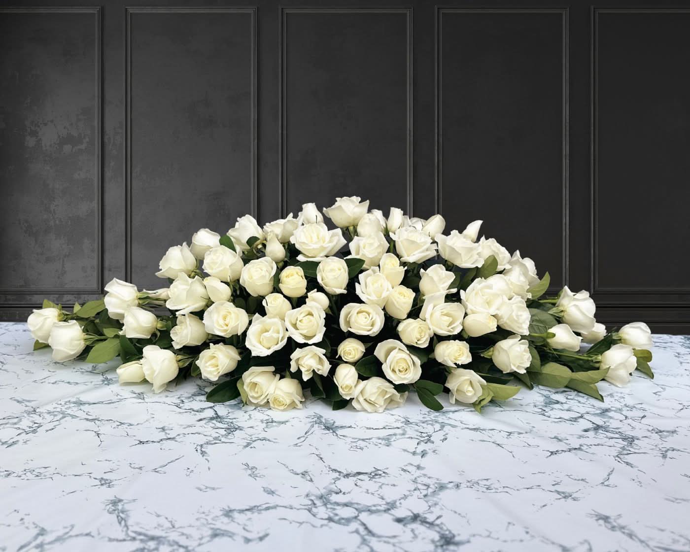 White Rose Centrepiece | Mr Roses | Same Day Delivery