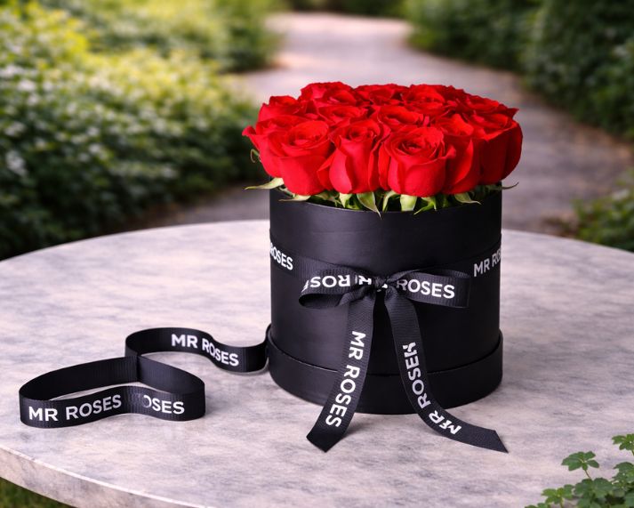 Valentine's Day Flowers - Fresh Red Rose Hat Box